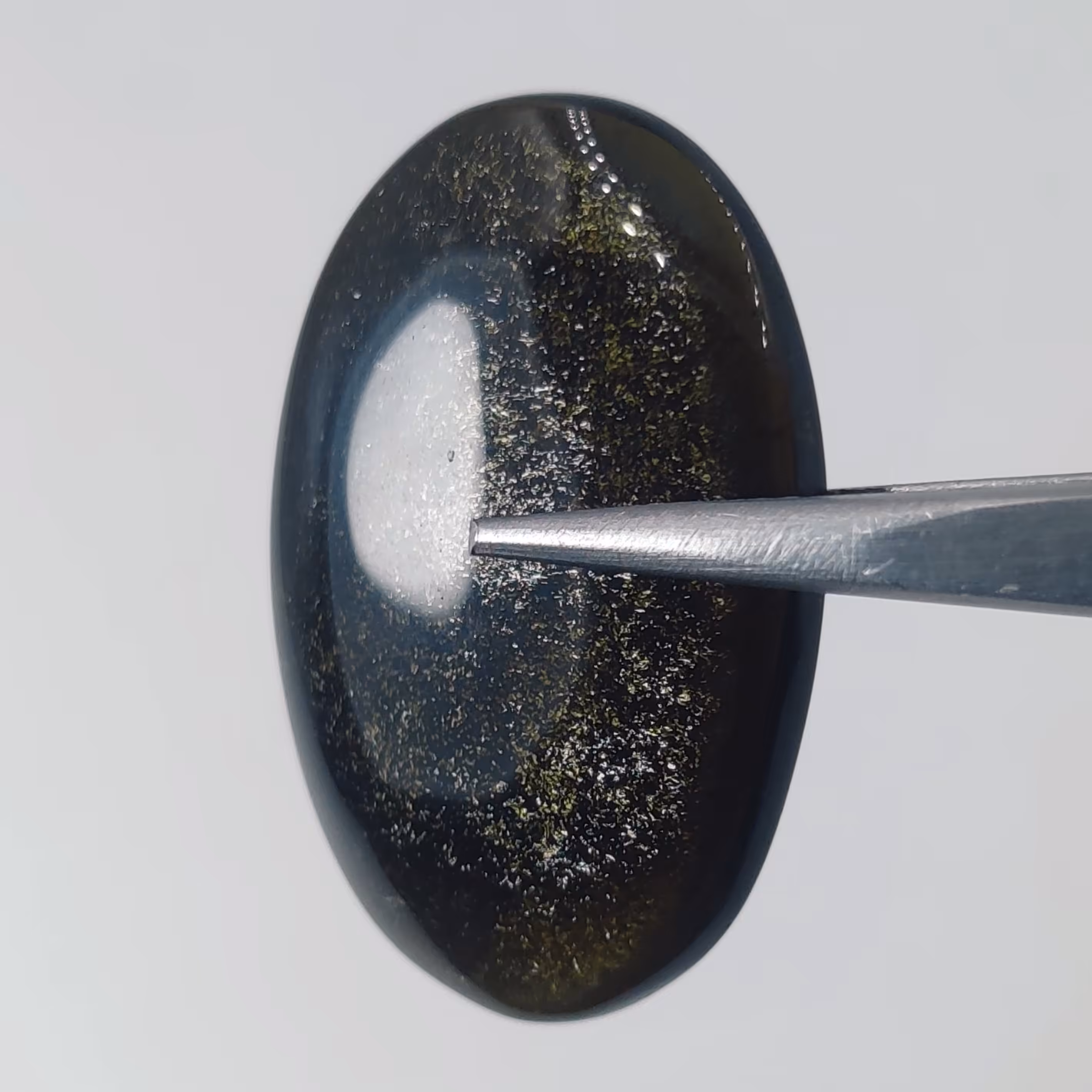 سنگ ابسیدین گلد (طلایی) معدنی و طبیعی 