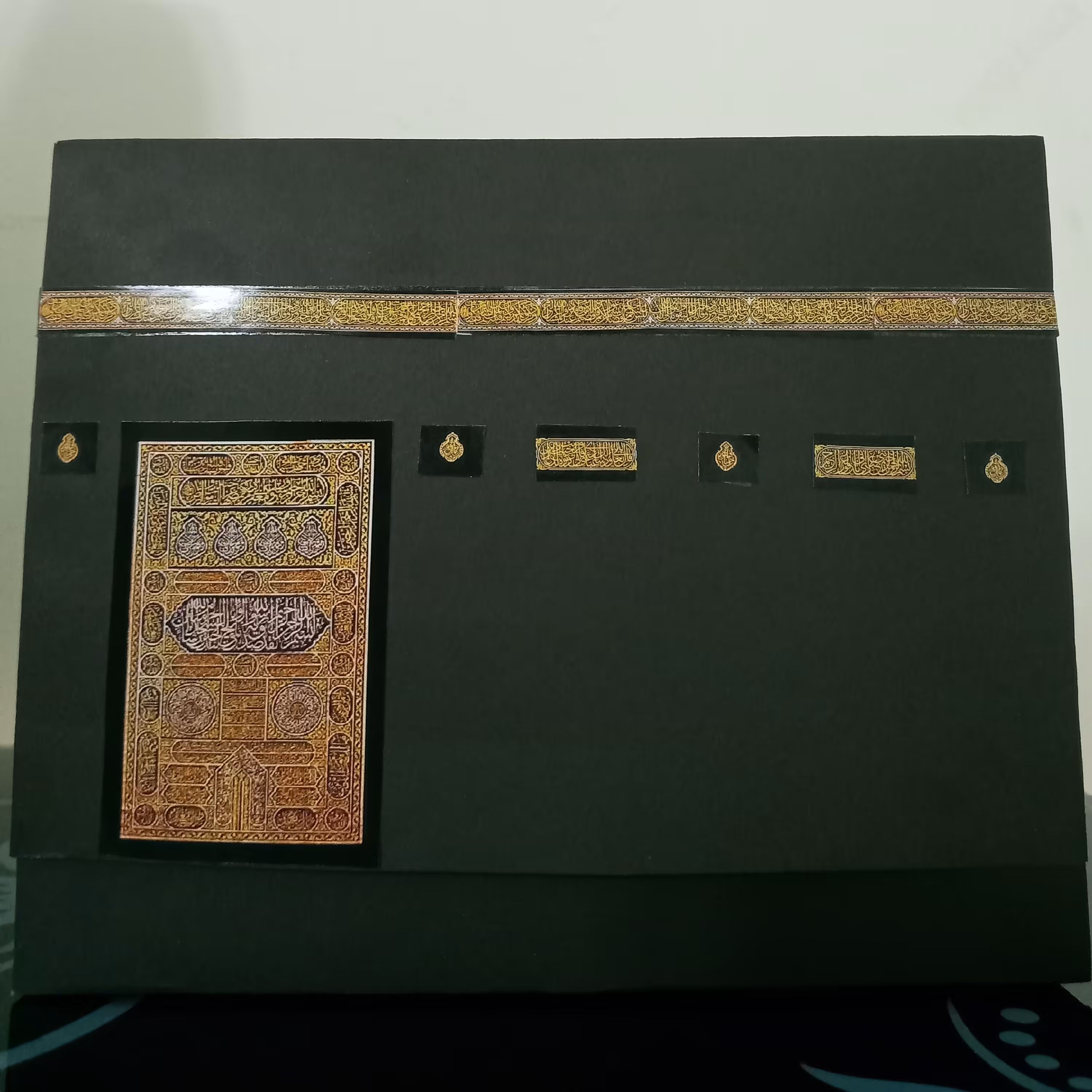 جعبه طرح کعبه 2(هزینه ی ارسال پس کرایه)