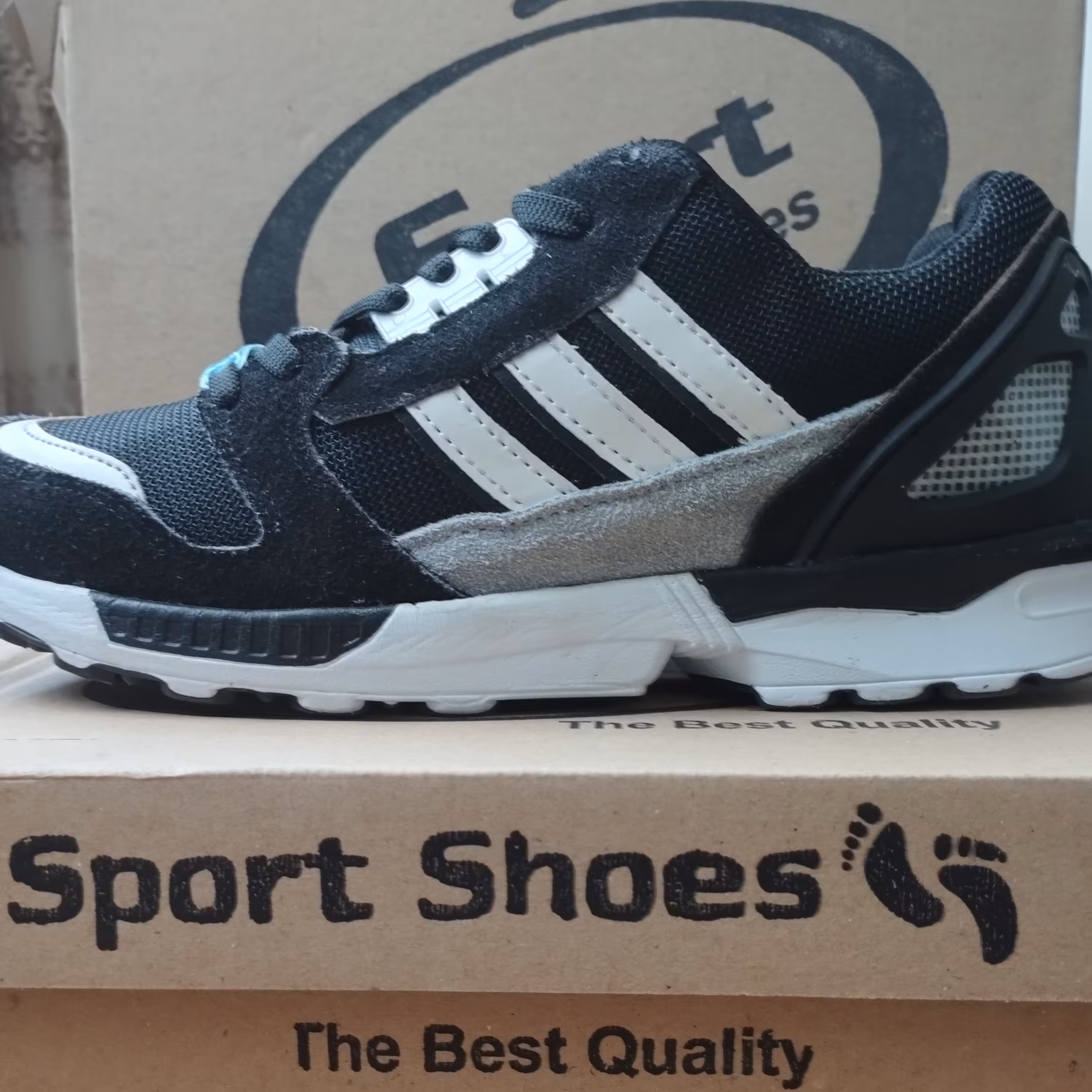 کتانی آدیداس zx