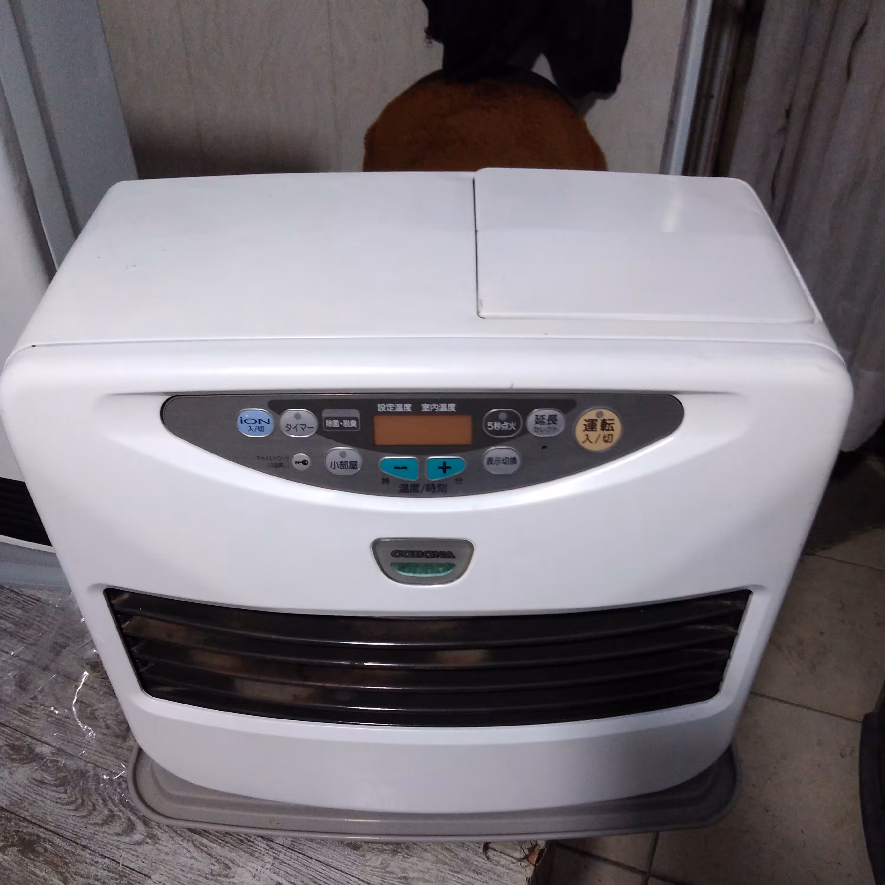 بخاری نفتی برقی بدون نیاز به دودکش اتوماتیک سیستم پاشش سوخت