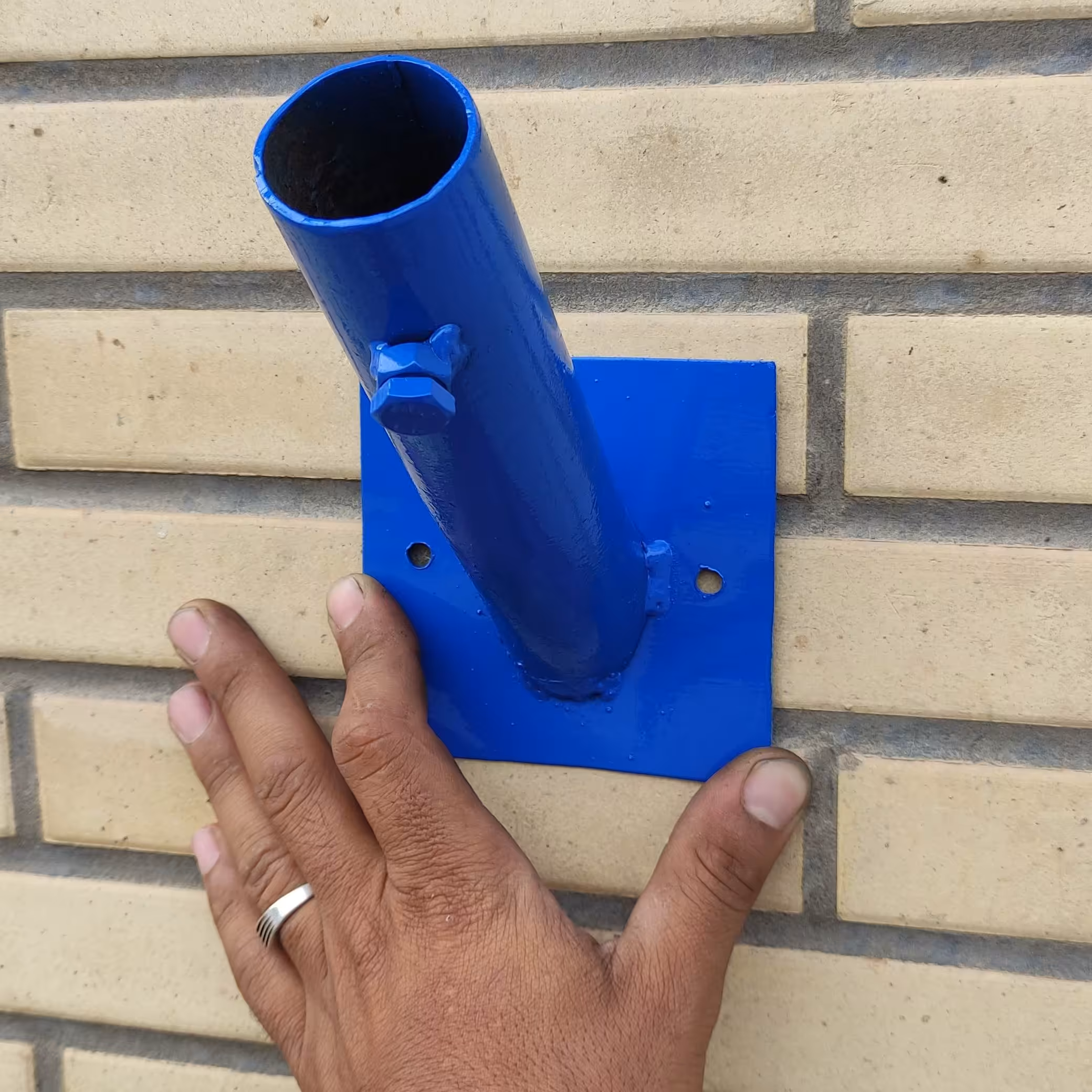 پایه پرچم ضخیم 25 سانتی با پیچ تنظیم