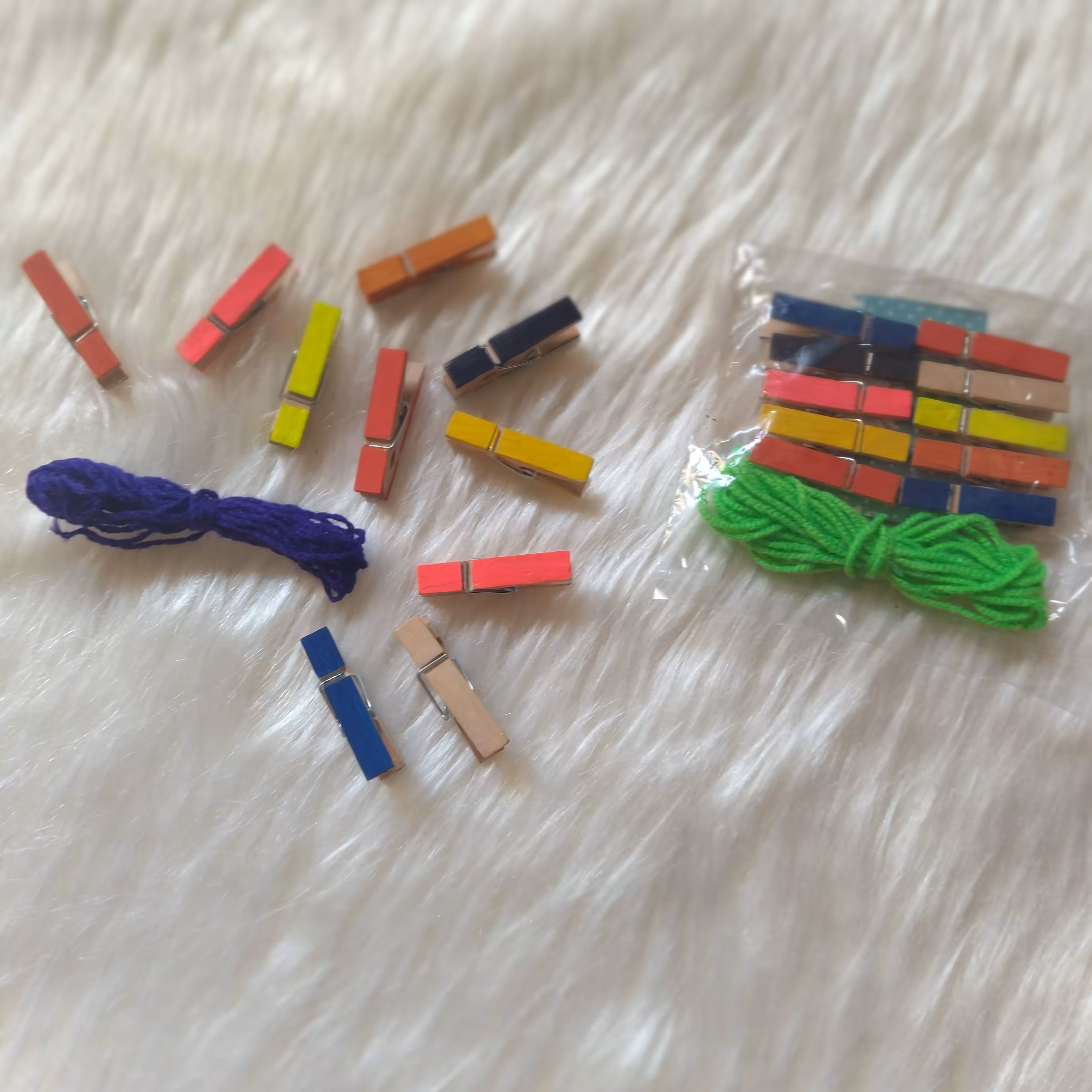 گیره چوبی  رنگی