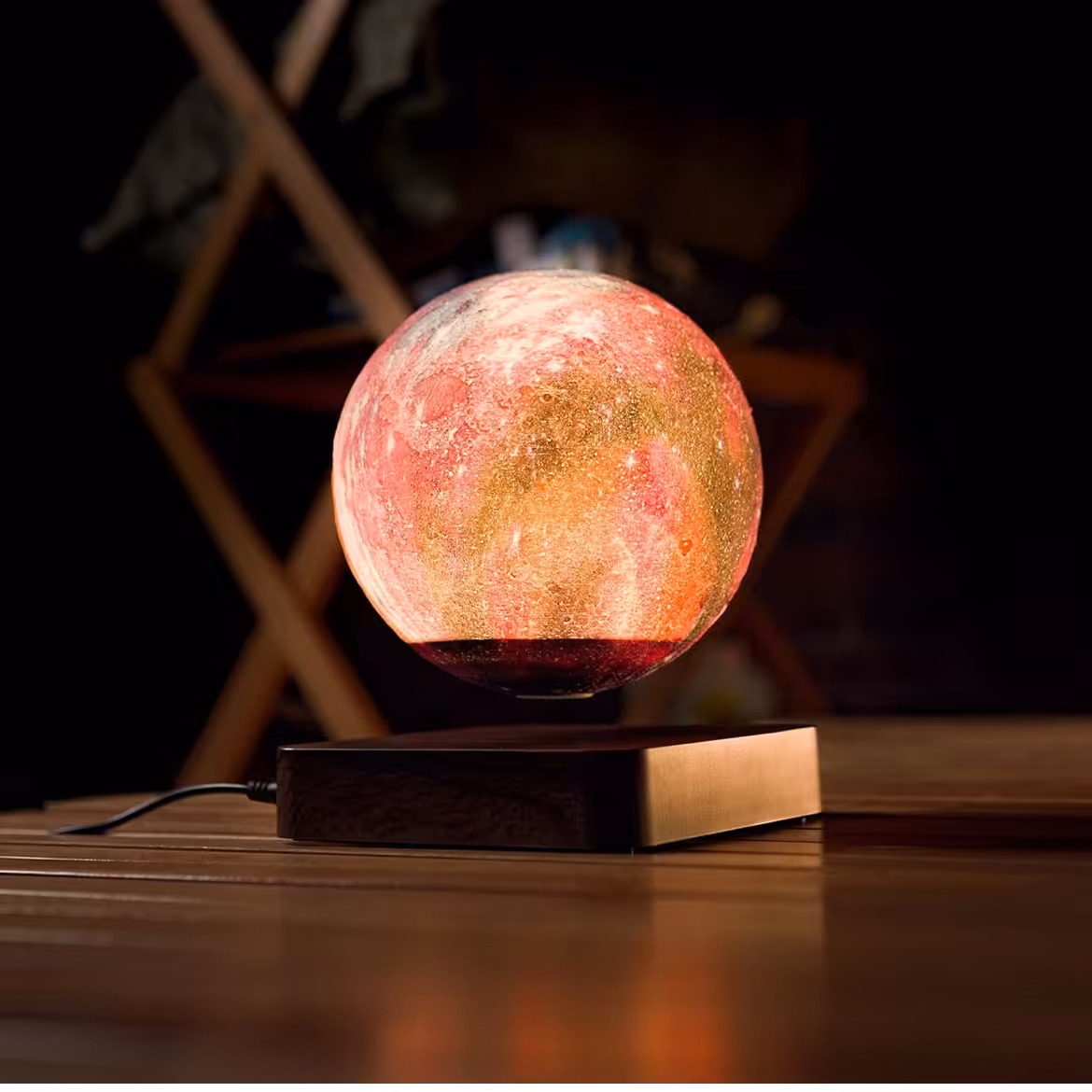 چراغ مغناطیسی اورجینال بسیارزیبا ماه 3 بعدی مناسب اتاق خواب محل کار و غیره