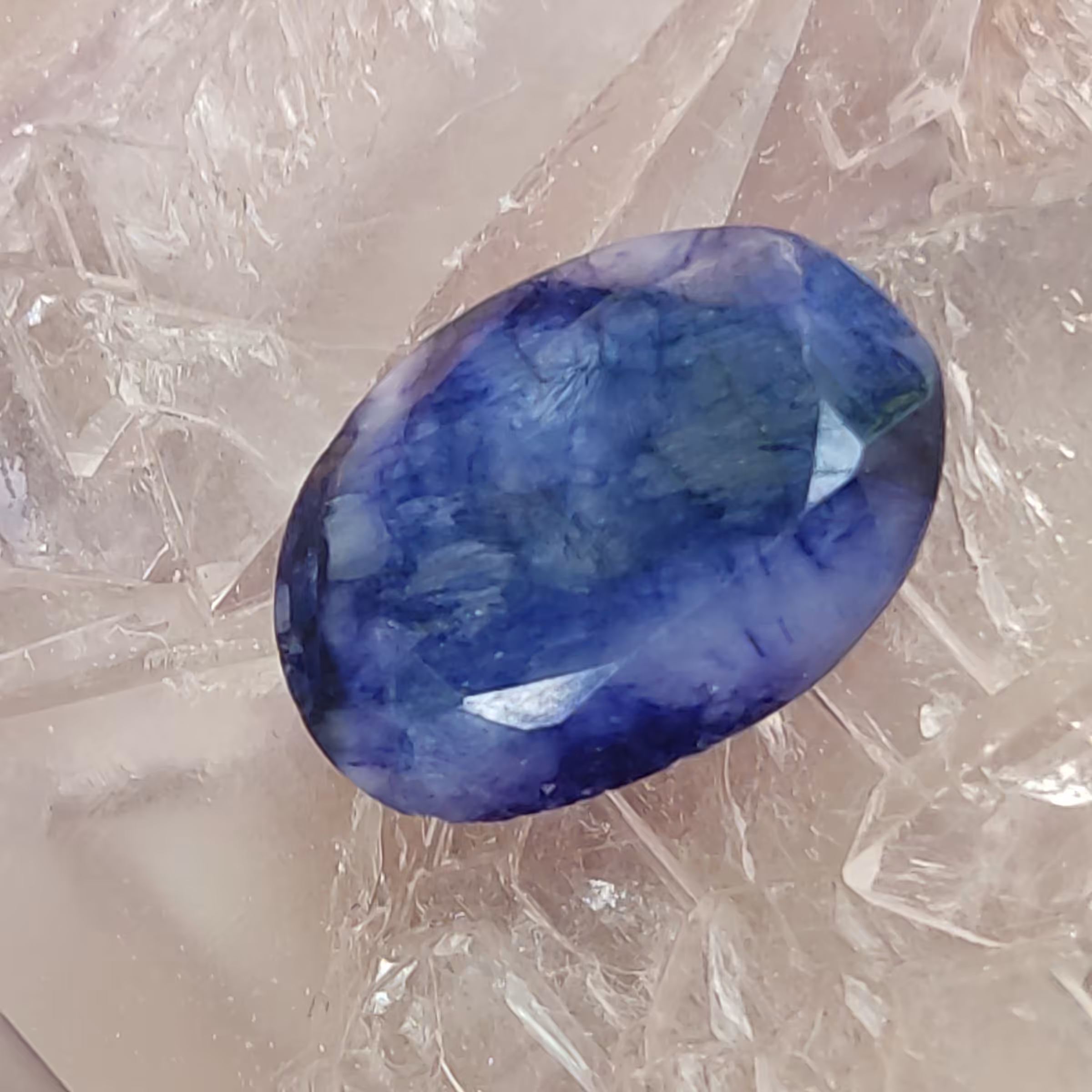 یاقوت کبود آفریقایی کاملا طبیعی بدون رنگ وهیت 