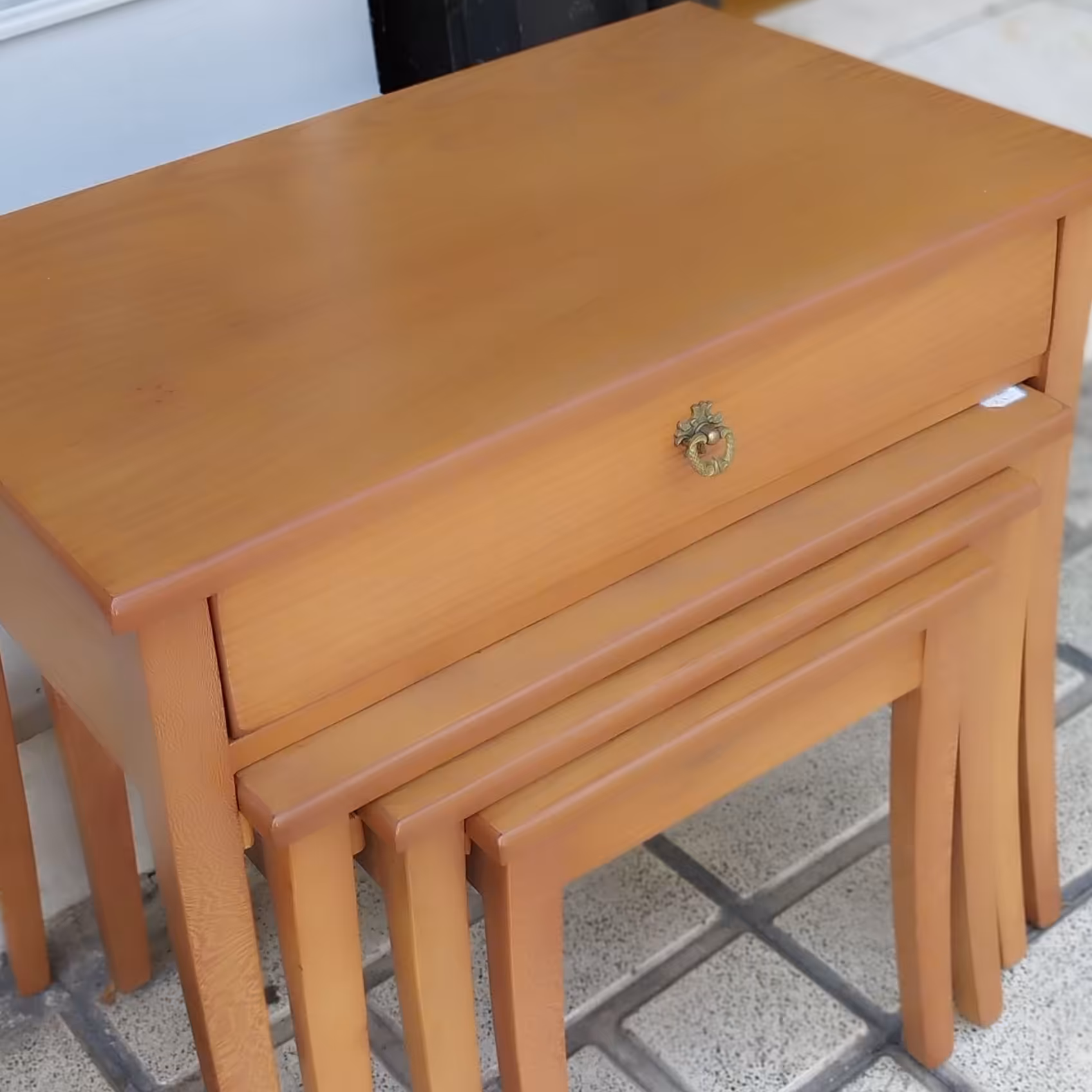 میز چهار تکه بلوط(هزینه ارسال موقع تحویل با مشتری)