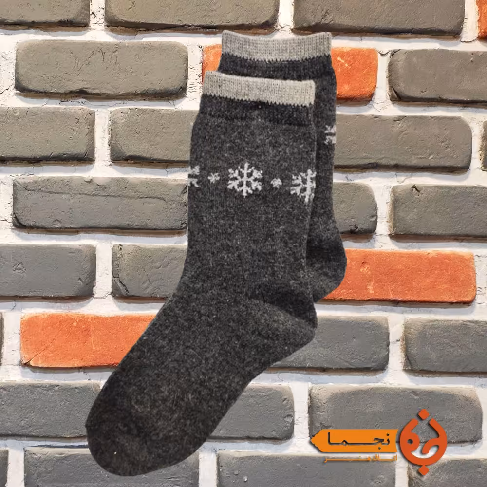 جوراب پشمی گرم طرح برف رنگ خاکستری کد KB03  مناسب پاییز و زمستان