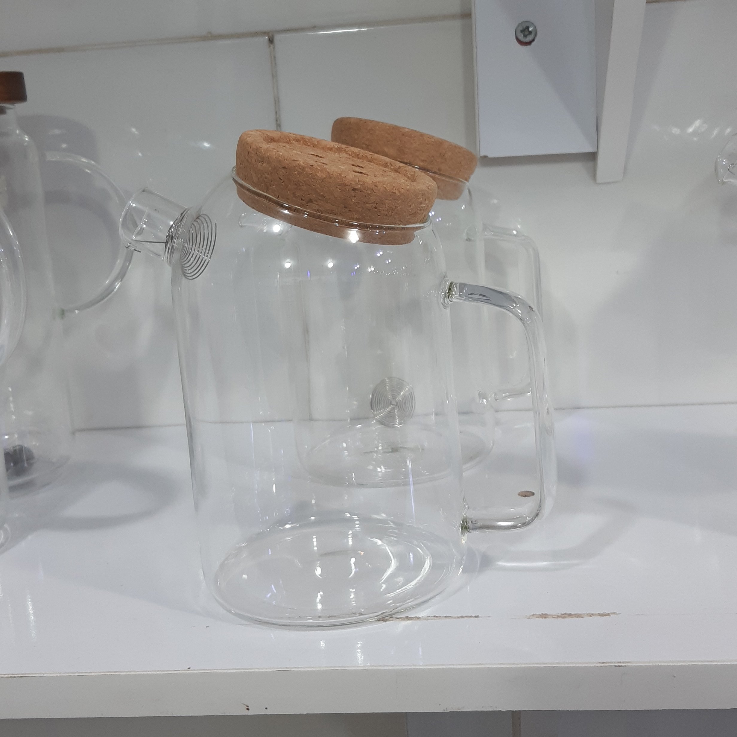 قوری پرکس در دکمه ای