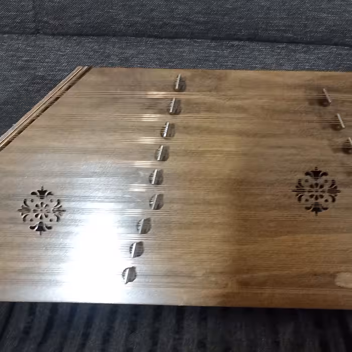 سنتور سه مهر ویژه اکتاو