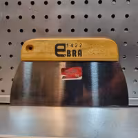 لیسه فلزی دسته چوبی 22 سانتیمتری ابرا (کد 1422)