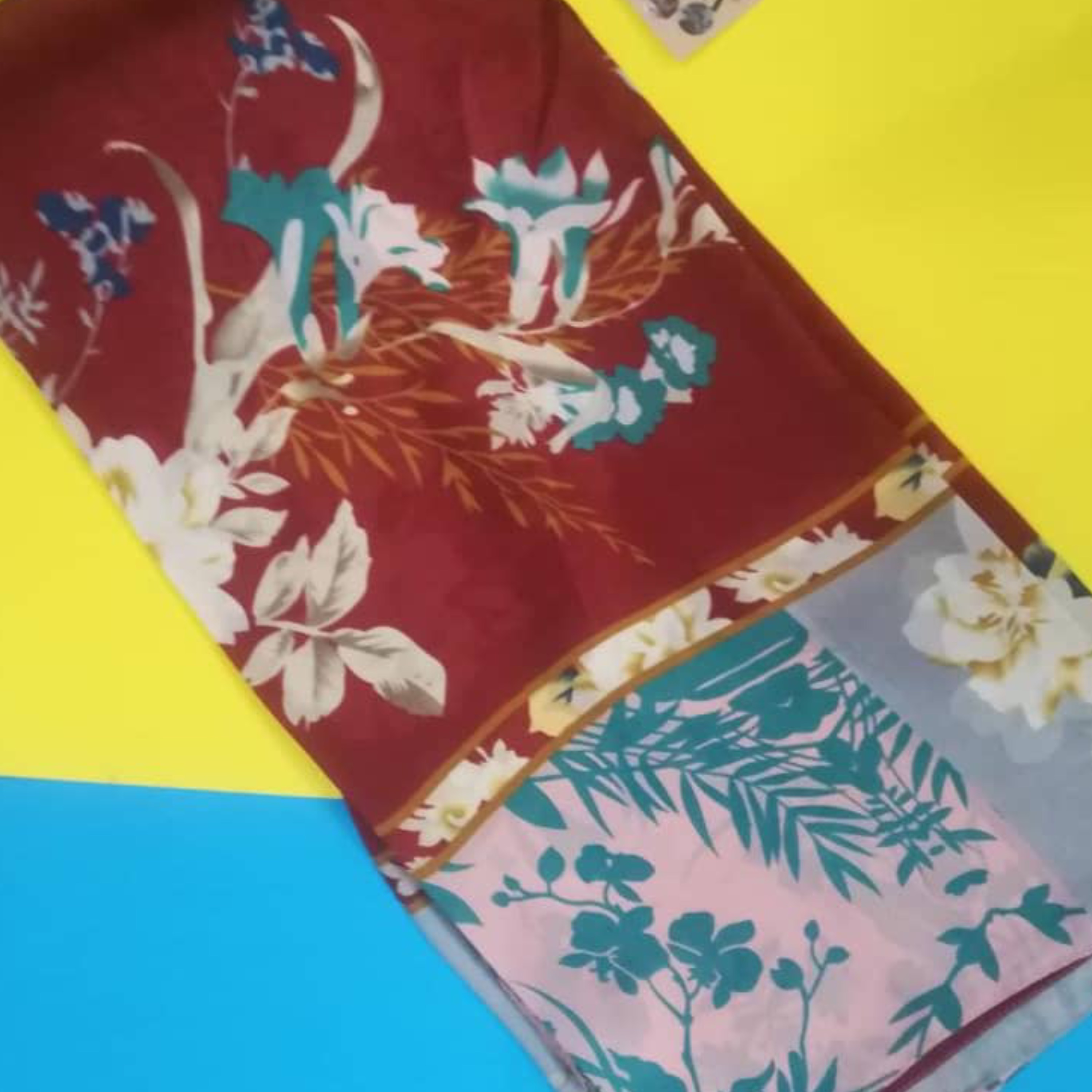 روسری سیلک ابریشم زرشکی گلدار قواره 120