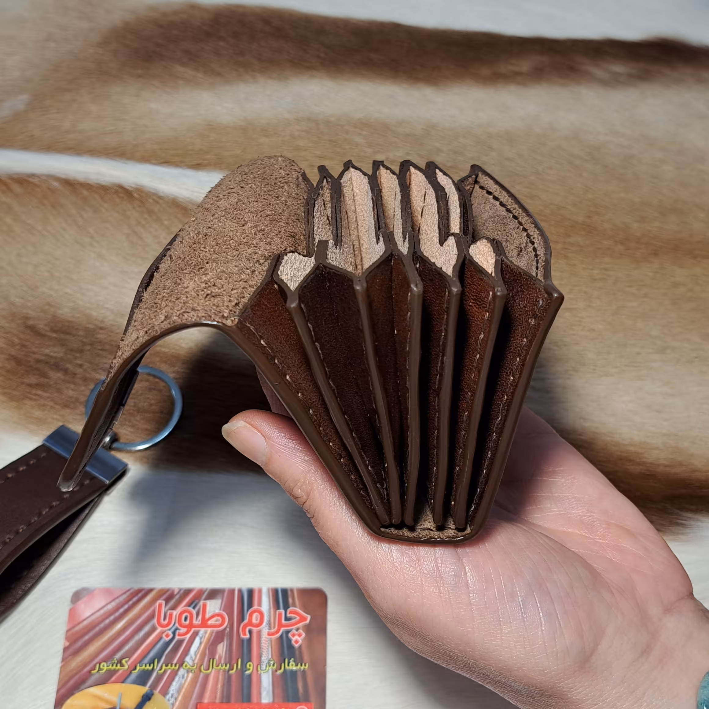 کیف جاکارتی تمام چرم دستدوز  چرم طبیعی گاوی ابعاد 10در 6