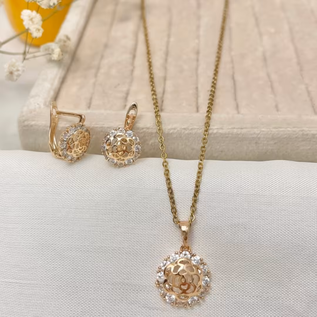 نیم ست نگین دار طرح گل مارک ژوپینگ استیل زنانه دخترانه