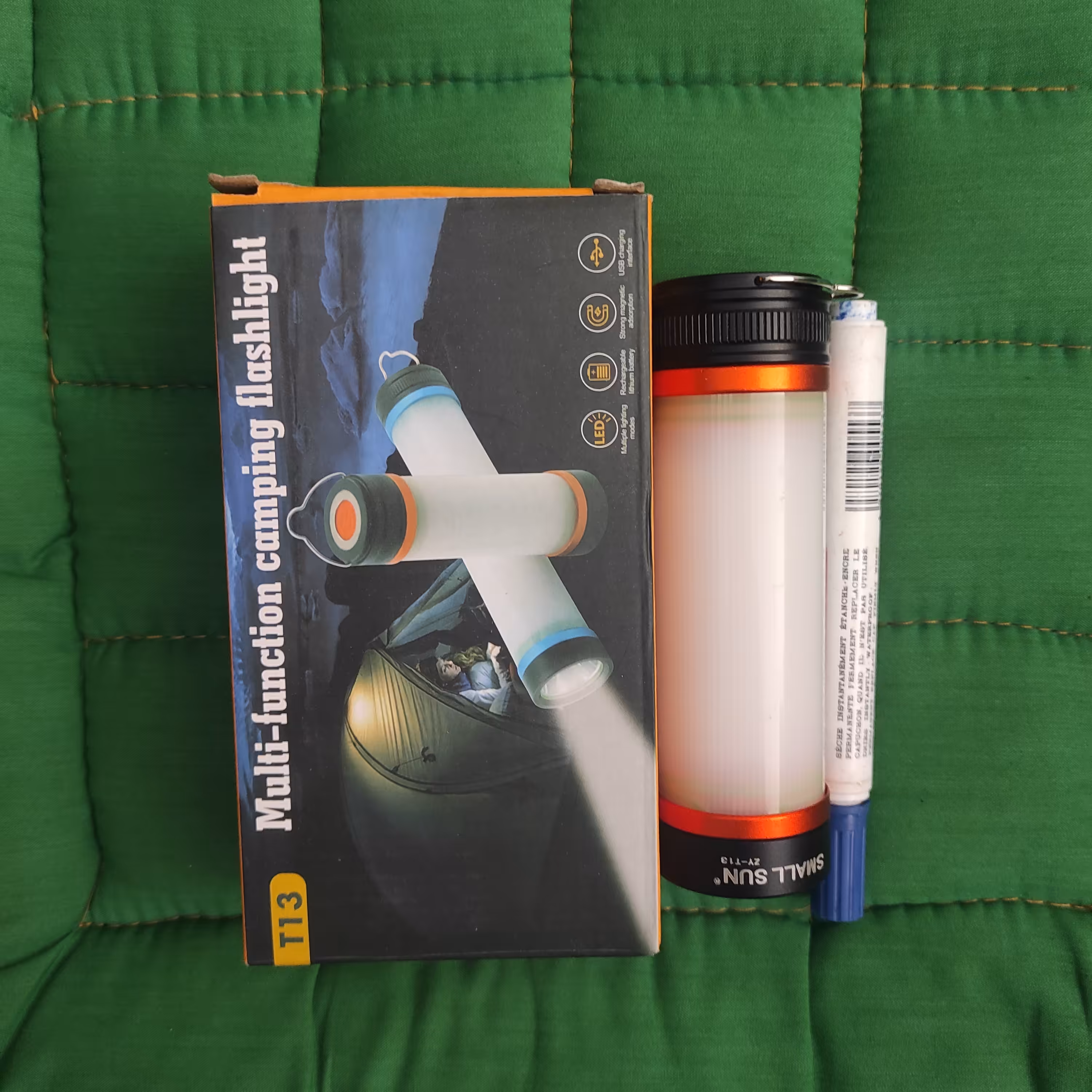 چراغ قوه اسمال سان T13 دارای پاوربانک  آهنربای خیلی قوییچشمک زن پلیسی چراغ افتابی و مهتابی 