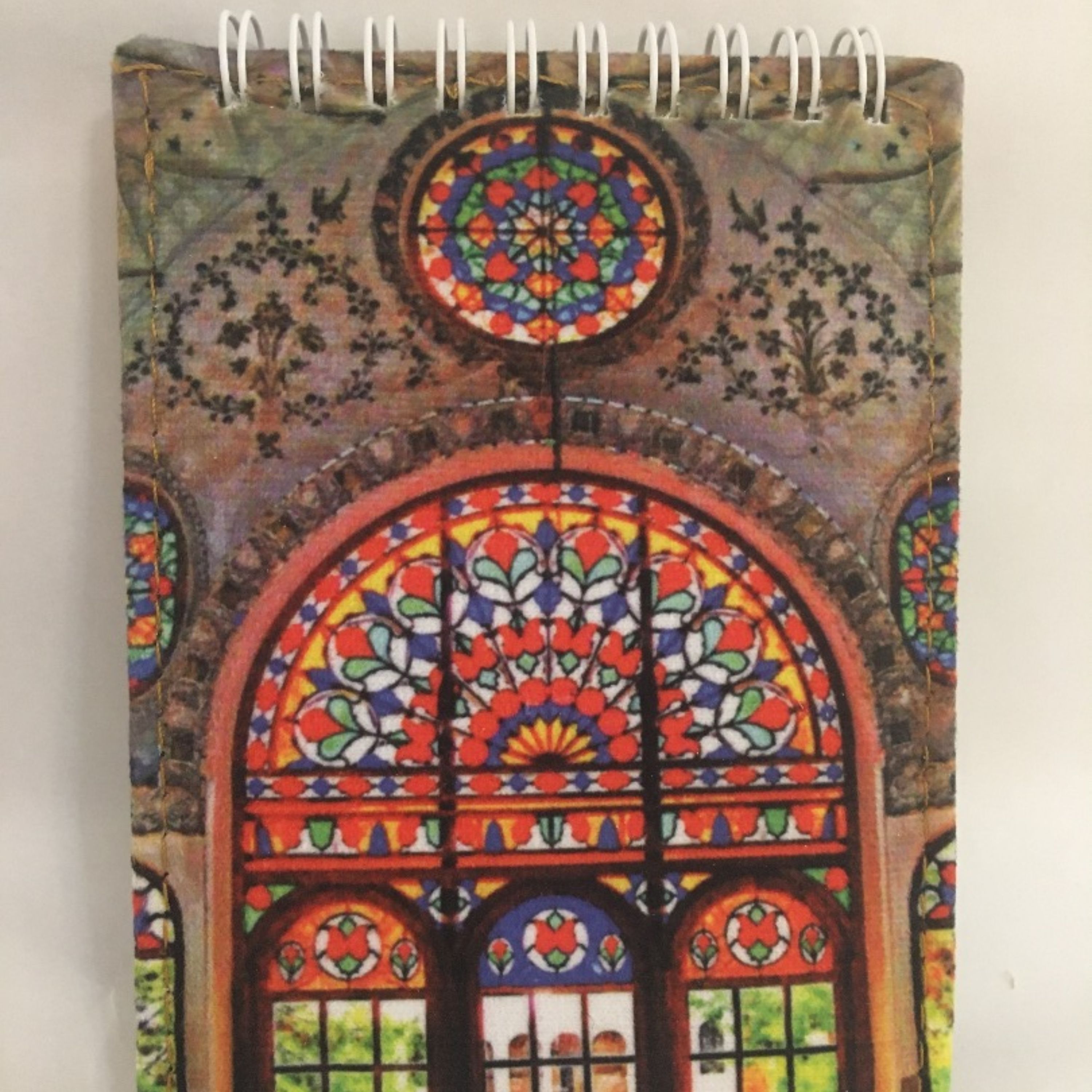 دفتر پارچه ای سنتی شیشه رنگی 80 برگ بدون خط سایز پاسپورتی (10 در 15)