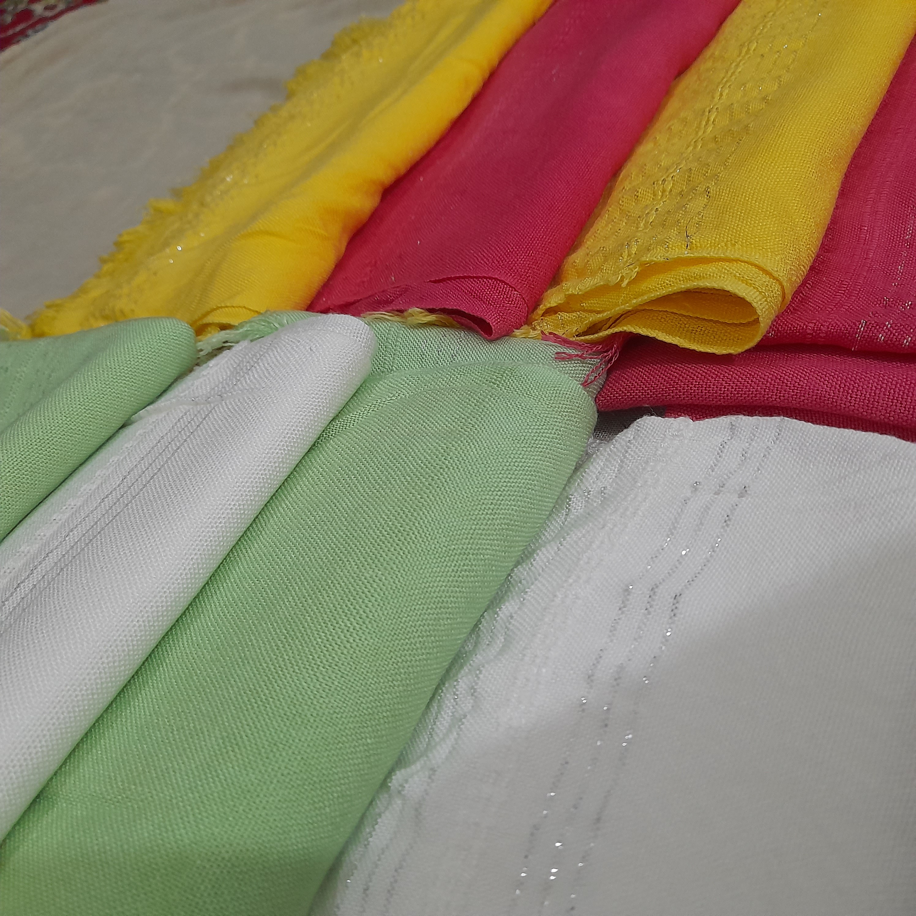 حوله دست و صورت