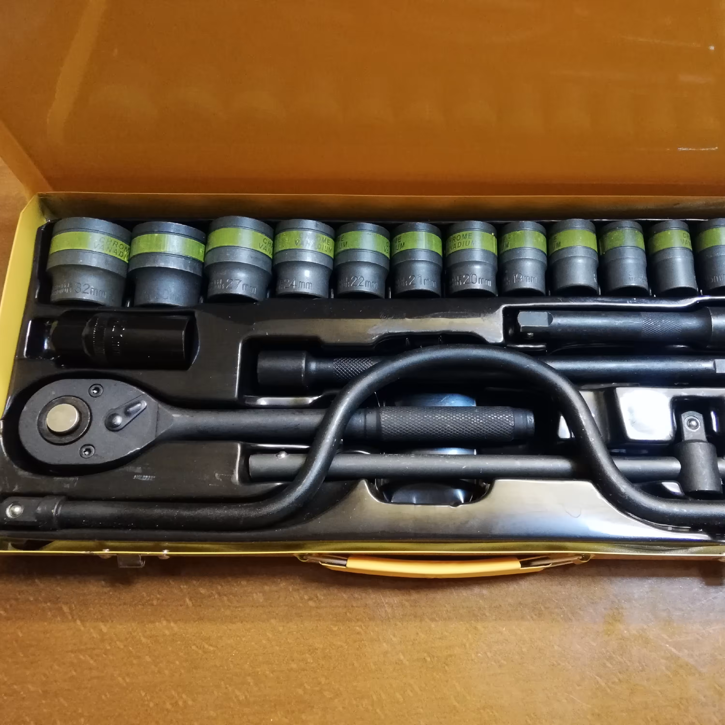 جعبه بکس 24 پارچه فشار قوی مدل CR-V  مدل DINGQI