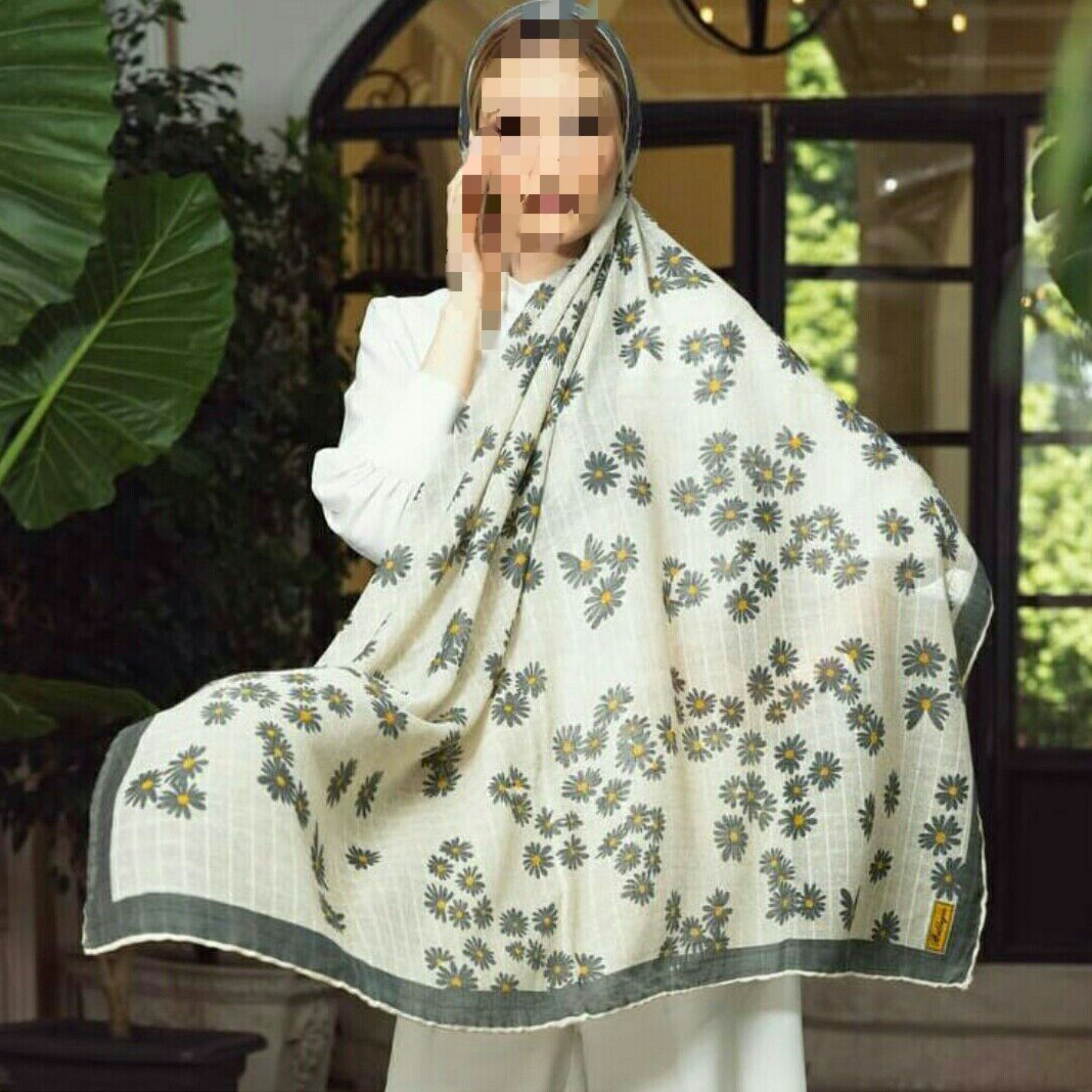 روسری نخی دست دوز ژاکارد مربعی کد 03