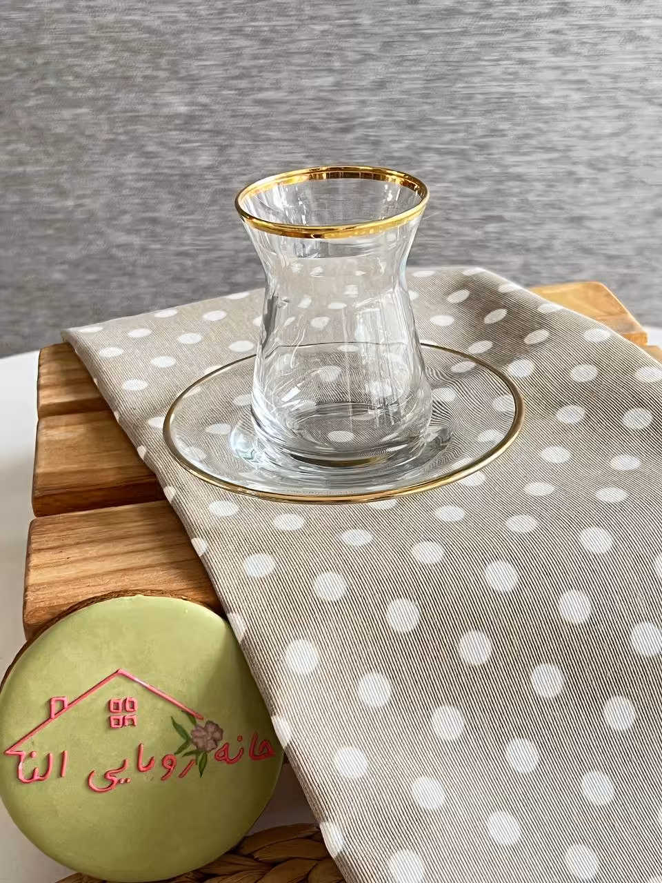 استکان نعلبکی پاشاباغچه- مدل ایرم لبه طلایی