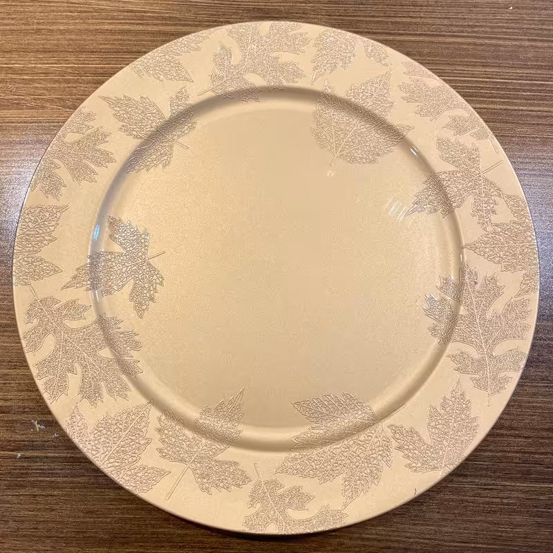 زیربشقابی مدل بشقاب ترند 2023  جنس کار پلاستیک