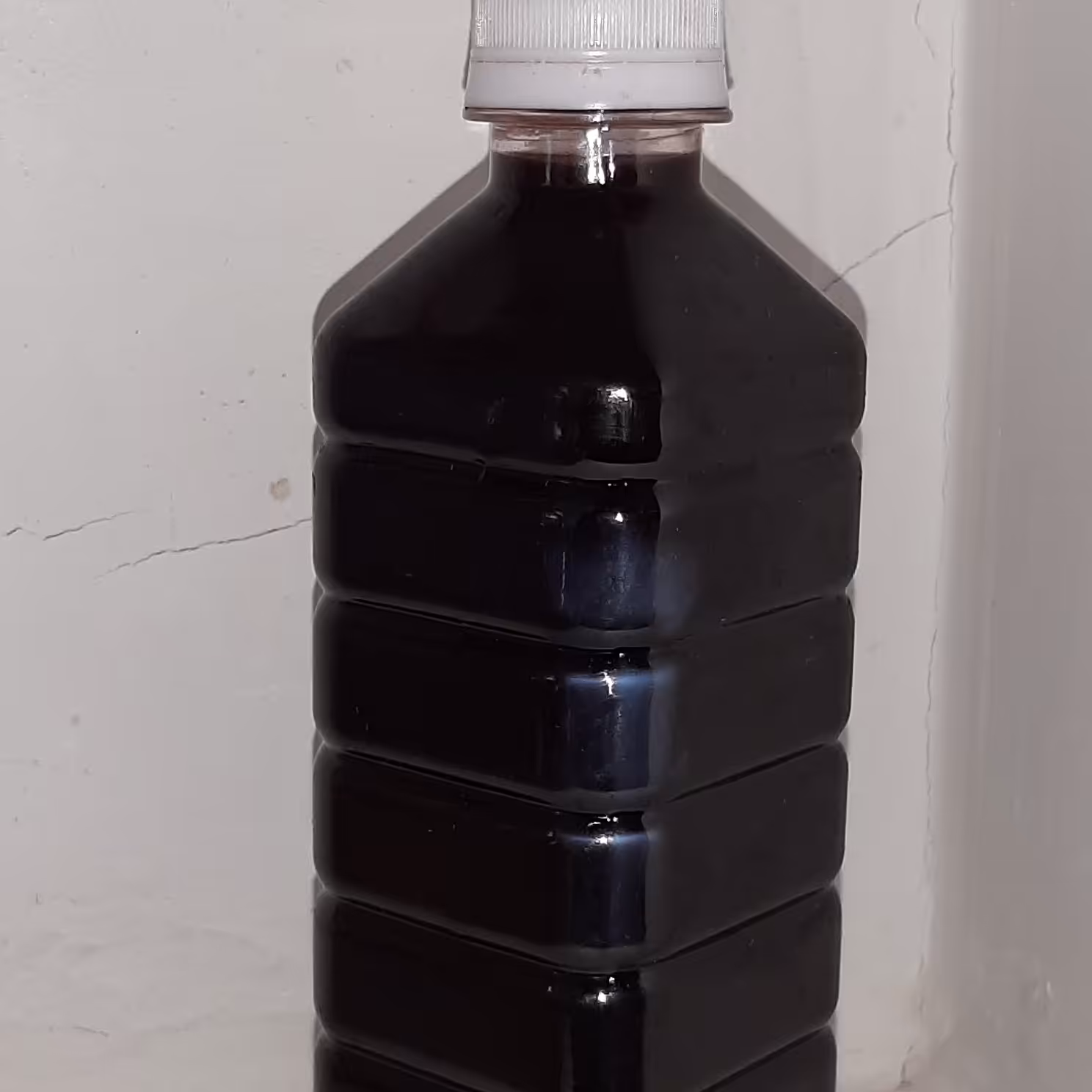 شیره توت سفید(دوشاب) بدون مواد افزودنی صدرصد طبیعی و خالص است