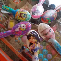 برس بچه پشت چاپی