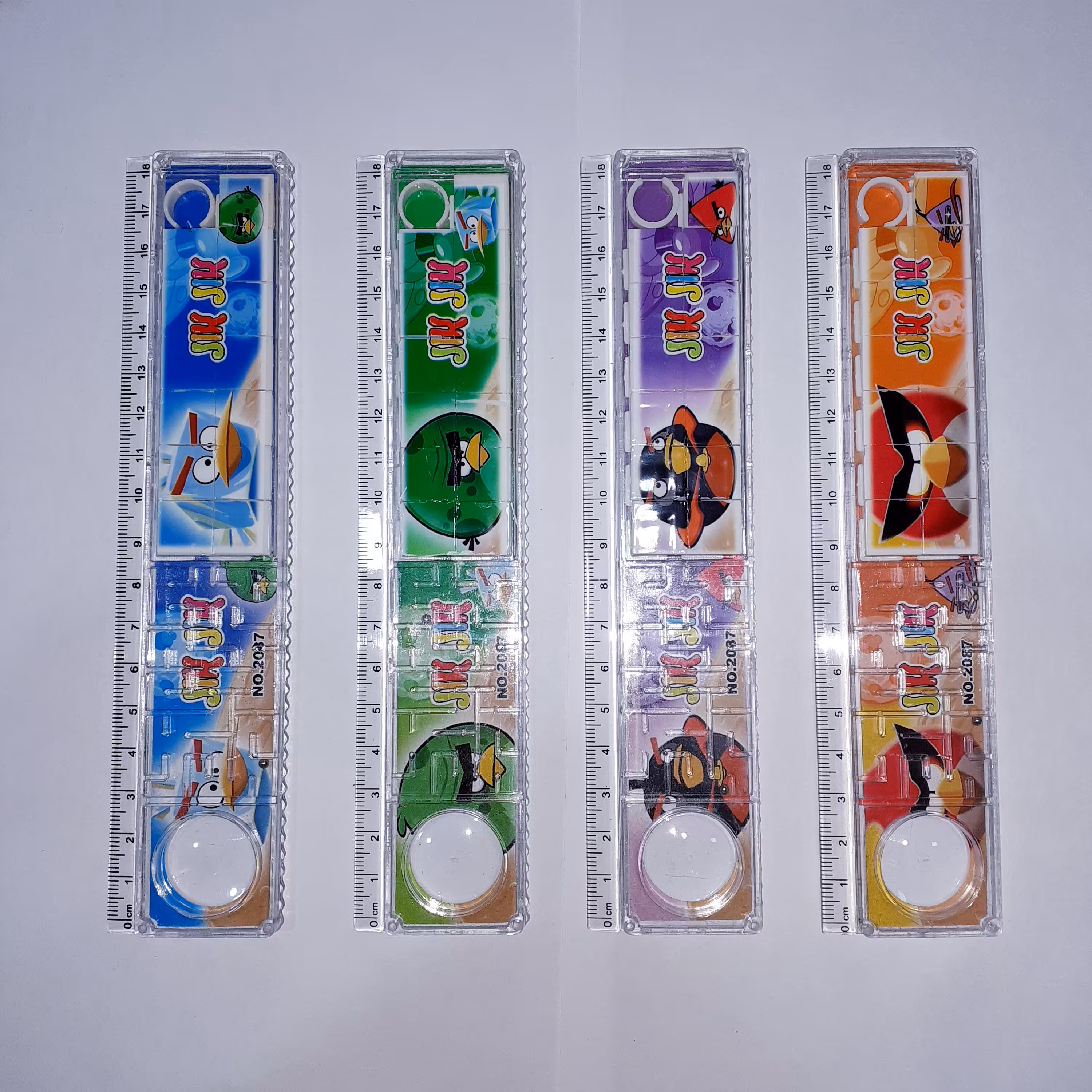 خط کش 18 سانتی پازل و ذره بین دار و گوی بازی