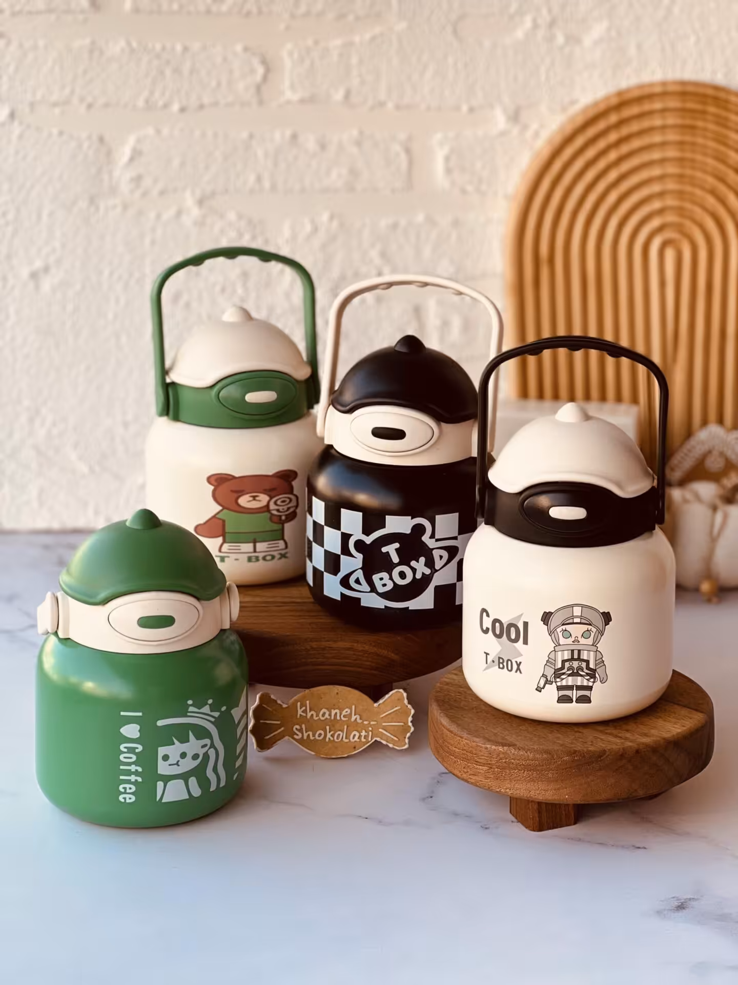 فلاسک 700 میل فانتزی T_BOX دسته دار کد00410