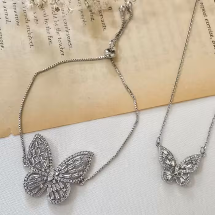 دستبند پروانه نگین دار استیل