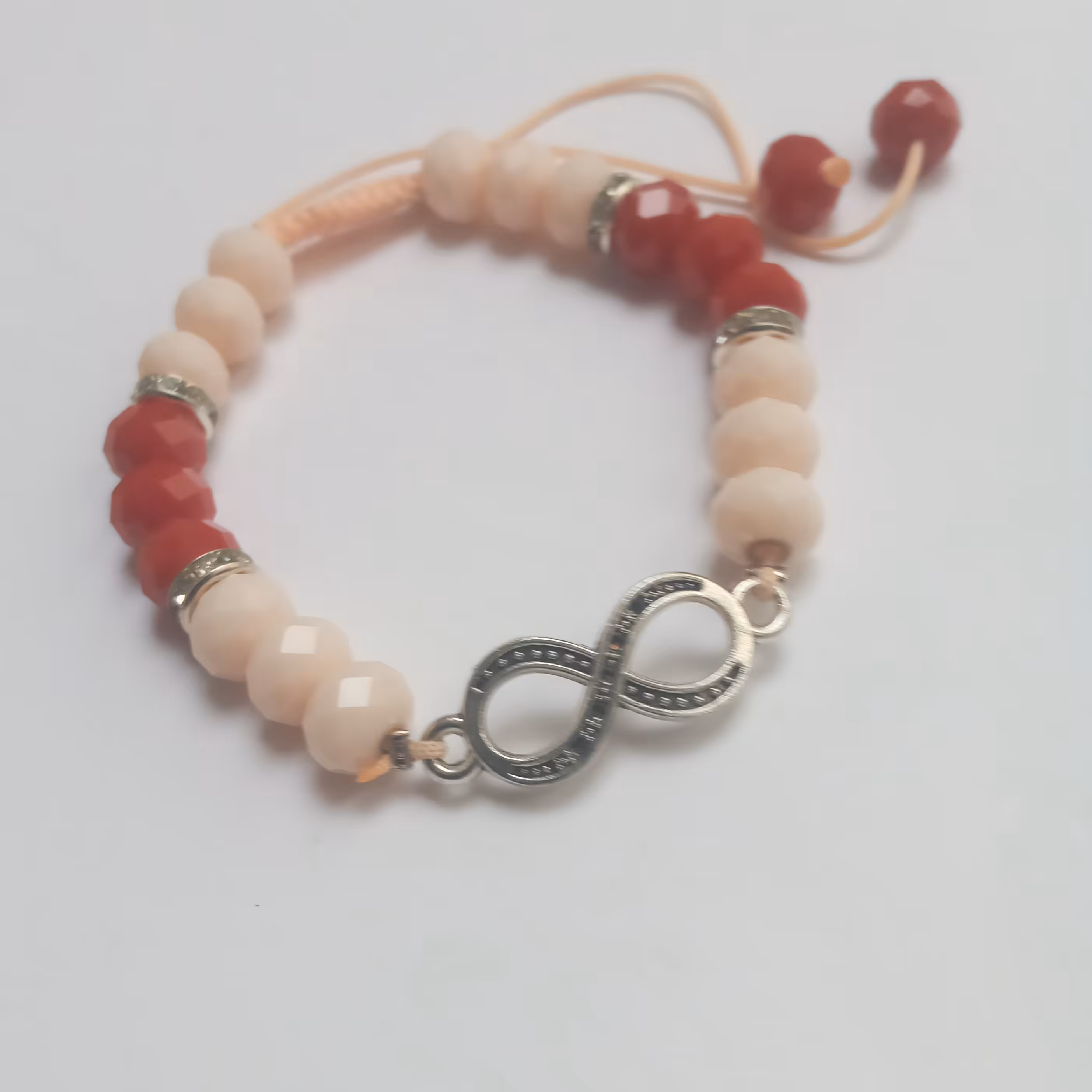 دستبند بی نهایت