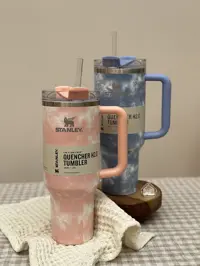 ماگ دسته دار استنلی تامبلر مدل QUENCHER H2O TUMBLER (خرید شده از استور استنلی آمریکا)