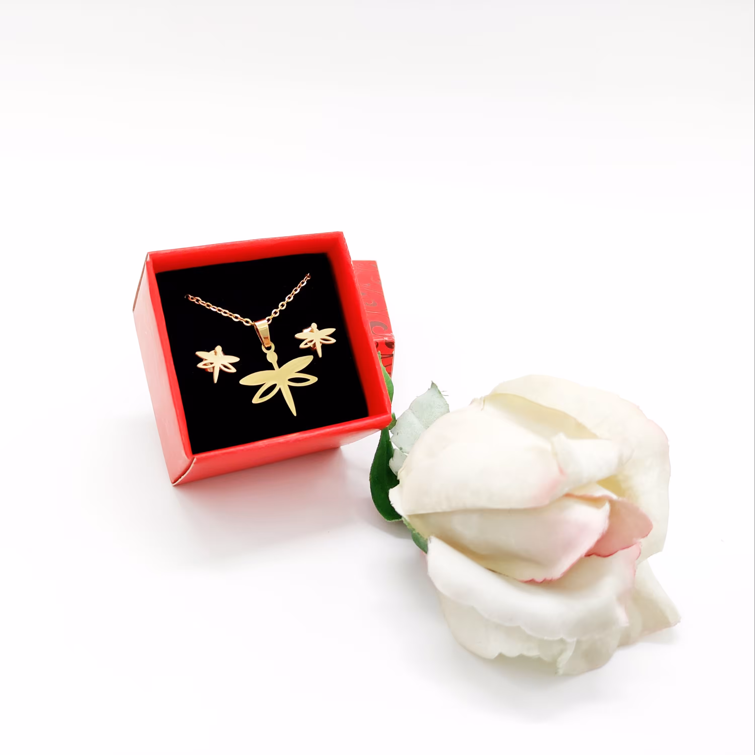 نیم ست زنانه مدل قاصدک 1