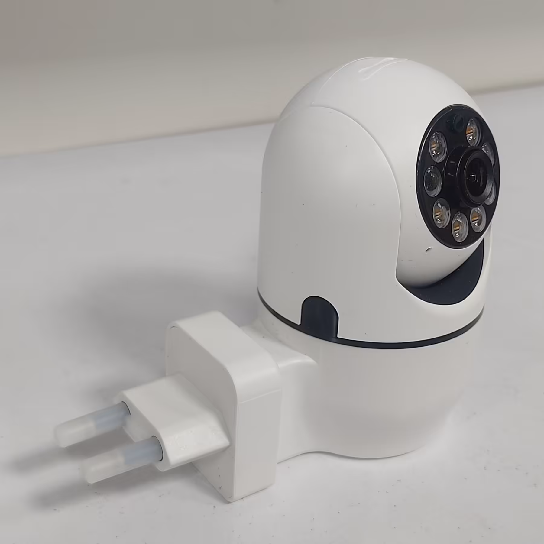 دوربین بیبی کم پریزی