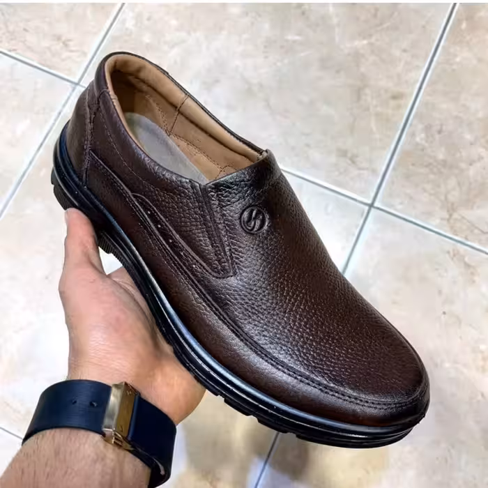 کفش تمام چرم تبریز مردانه.مارک شیکا(ارسال رایگان) زیره پیو آستر.رویه و کفی چرم در سه رنگ. سایز 40تا45