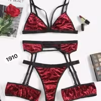 ست چهار تیکه جذاب مخمل کد 1910