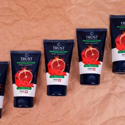 کرم دست وبدن انار و کیوتن تراست