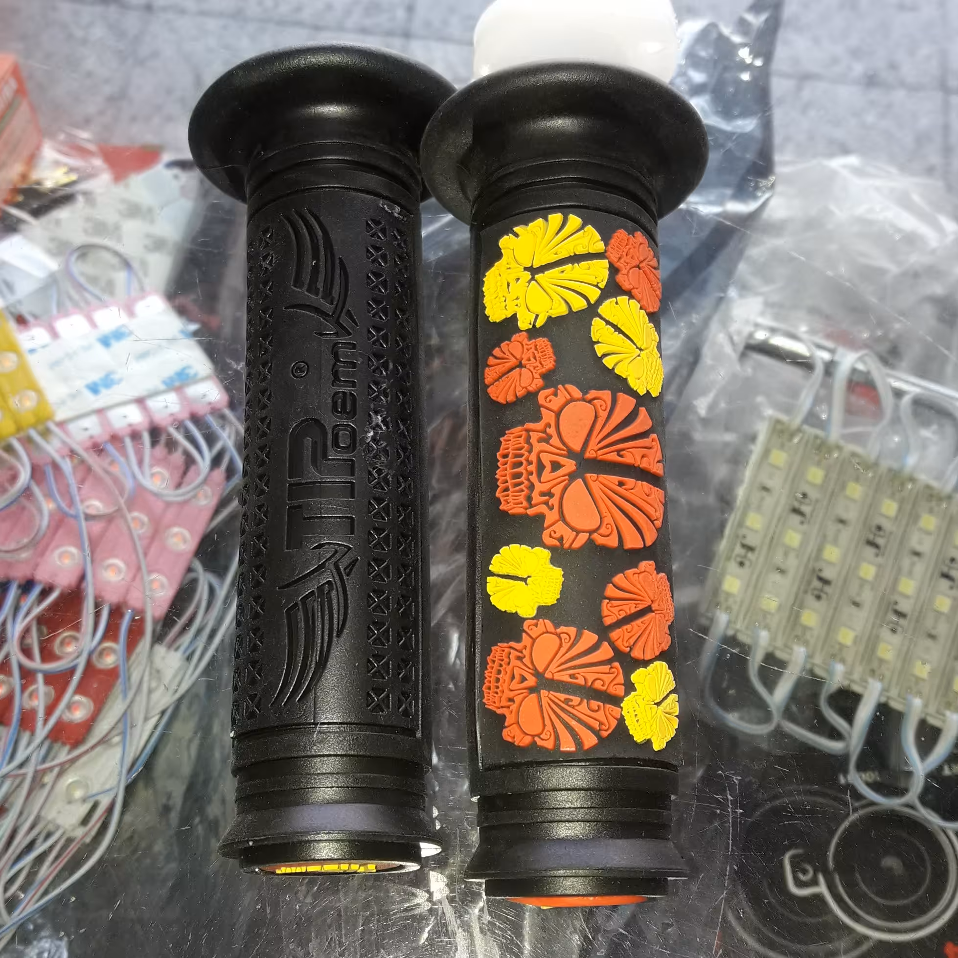 سردسته خارجی TIPژله ای نرم خارجی