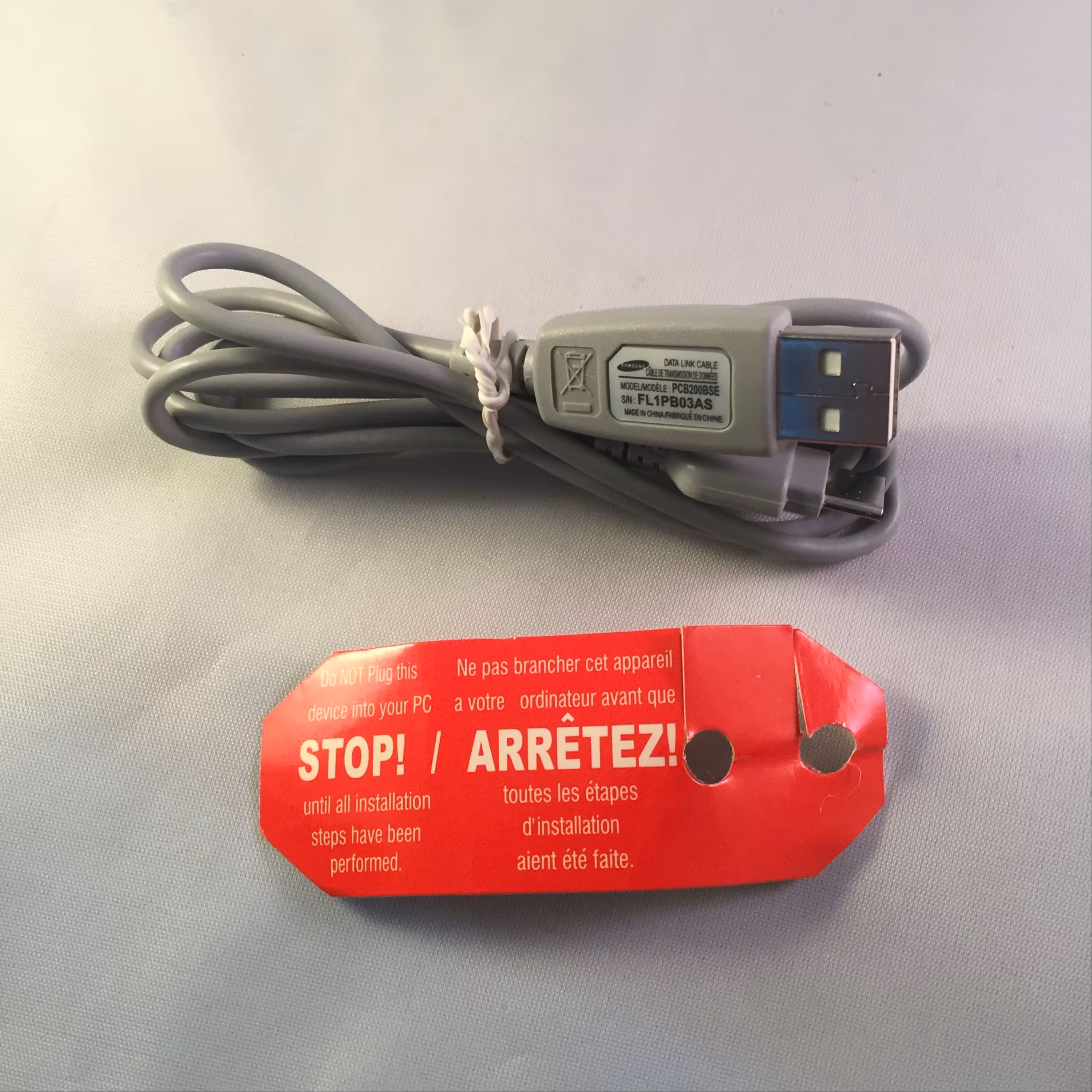 کابل اورجینال دیتا و شارژ گوشی های قدیمی سامسونگ