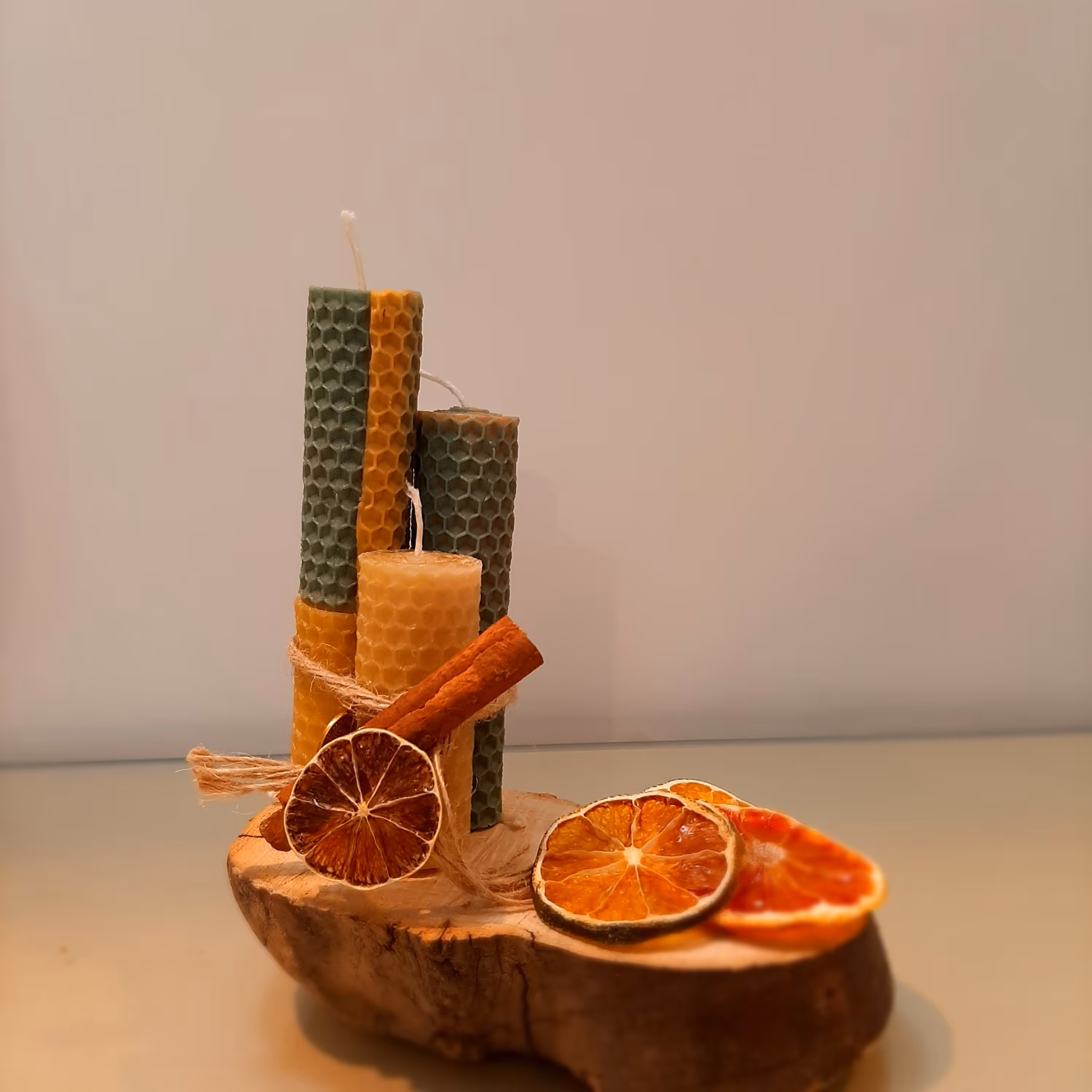 شمع بیزوکس (موم طبیعی زنبور عسل)