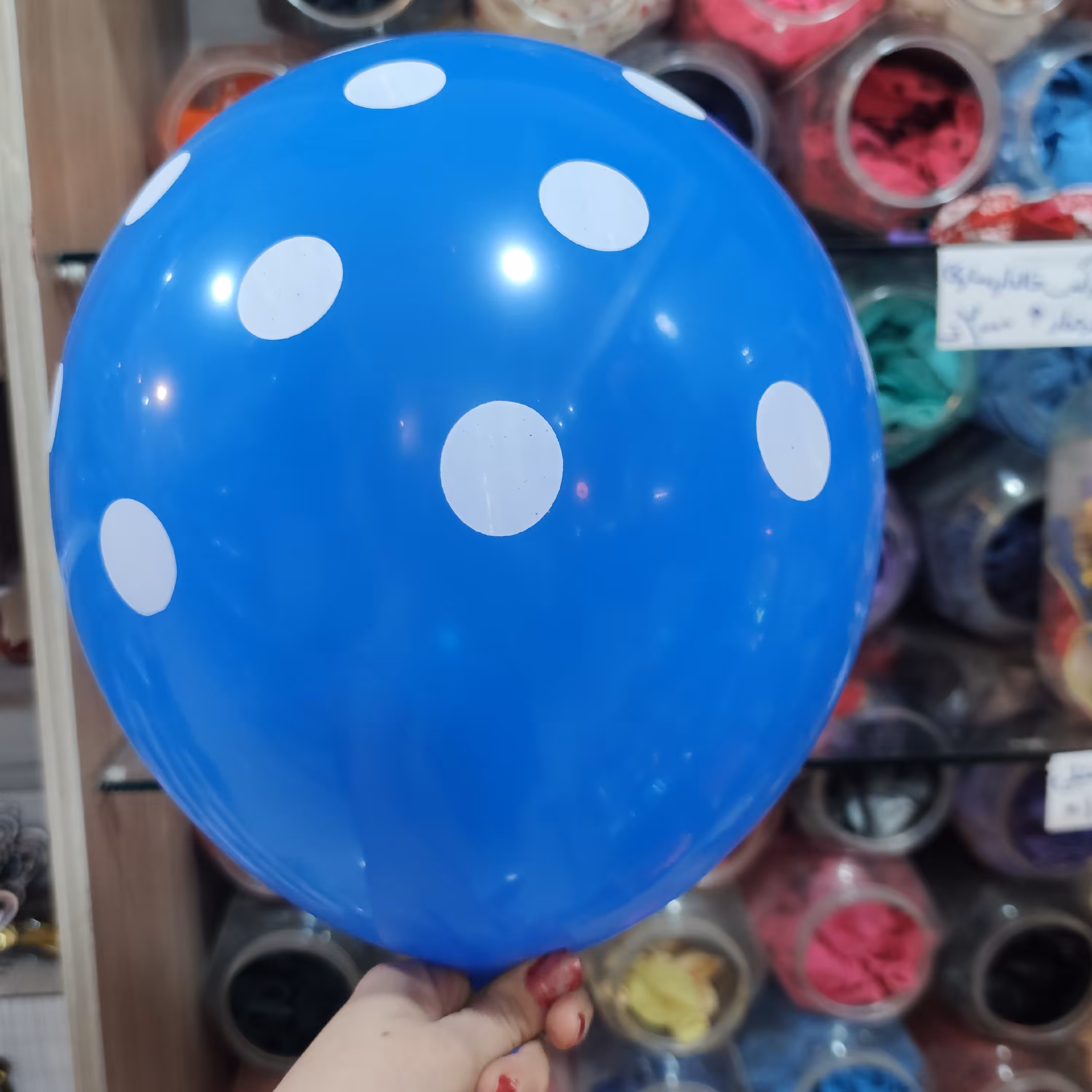 بادکنک آبی خالدار سفید 12اینچ