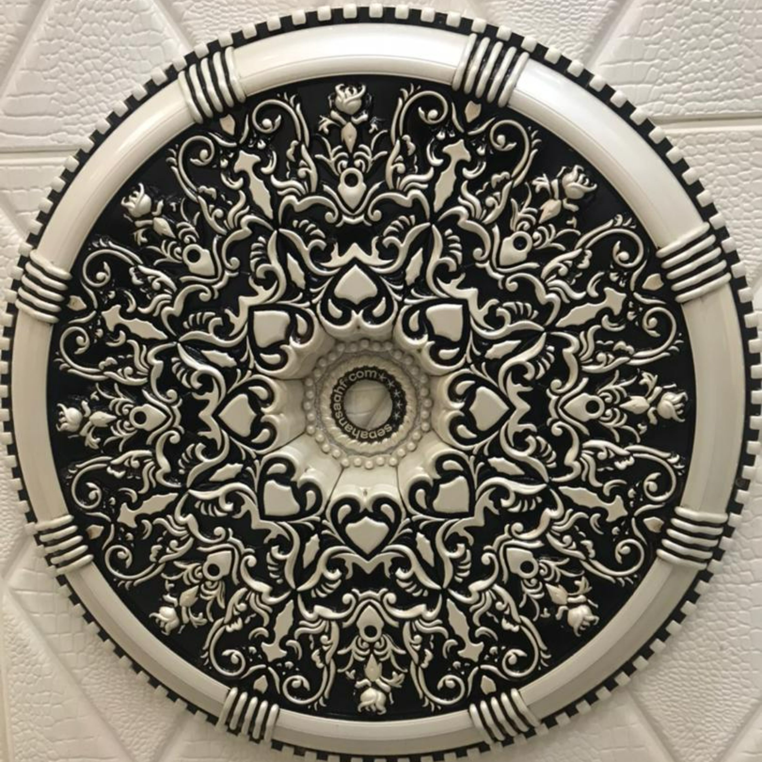 گل سقفی دایره 60 سانتی متری اوکتا کد 395( ارسال بصورت پسکرایه میباشد )