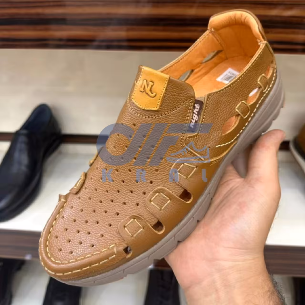 کفش تمام چرم طبیعی تابستانی مردانه 