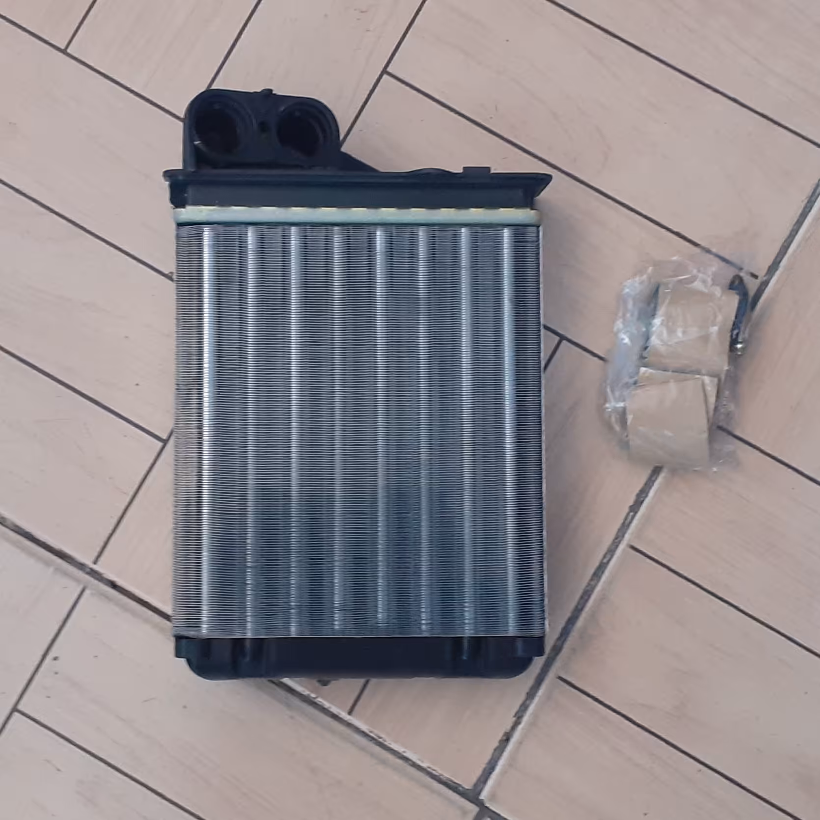 رادیاتور بخاری  L90