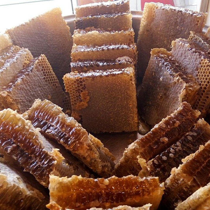 عسل موم دار گون سبلان