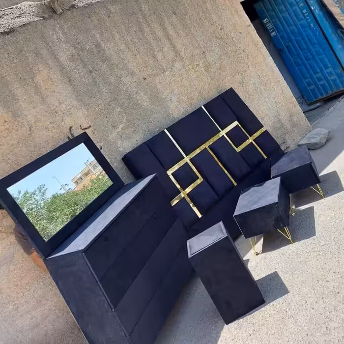 سرویس خواب چهار تیکه(تخت.دراور.دوتا پاتختی)هزینه ارسال با مشتری