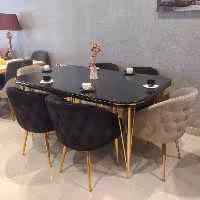 ناهار خوری چکاوک