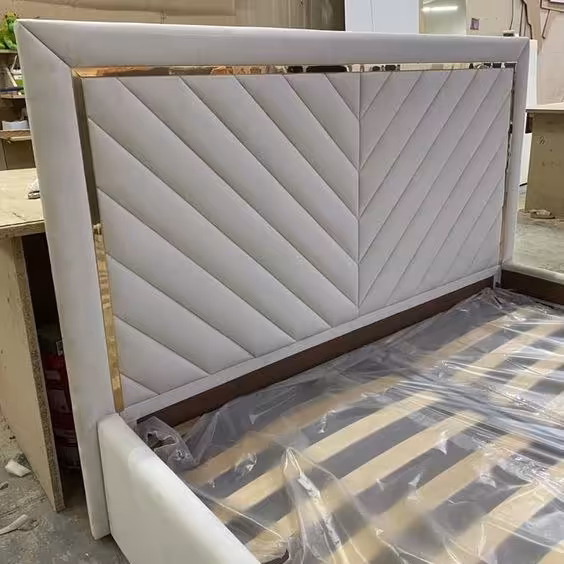 تخت دو نفره  (ارسال با باربری و پس کرایه )