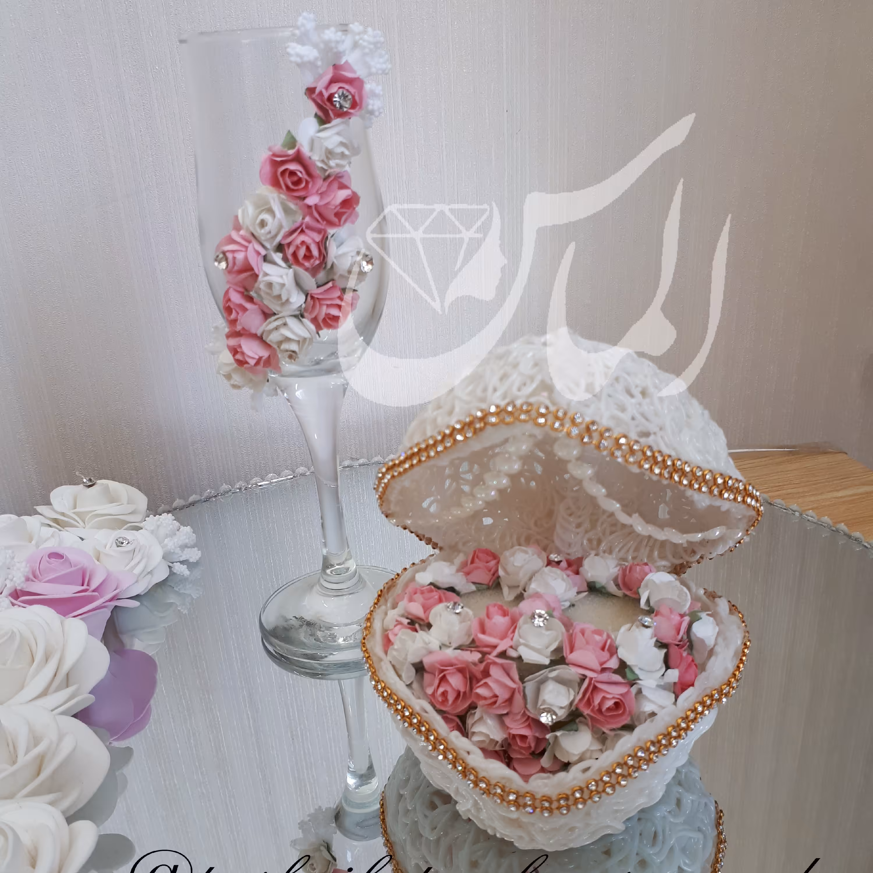 جام عسل و جا حلقه ای