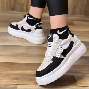 کتانی زنانه