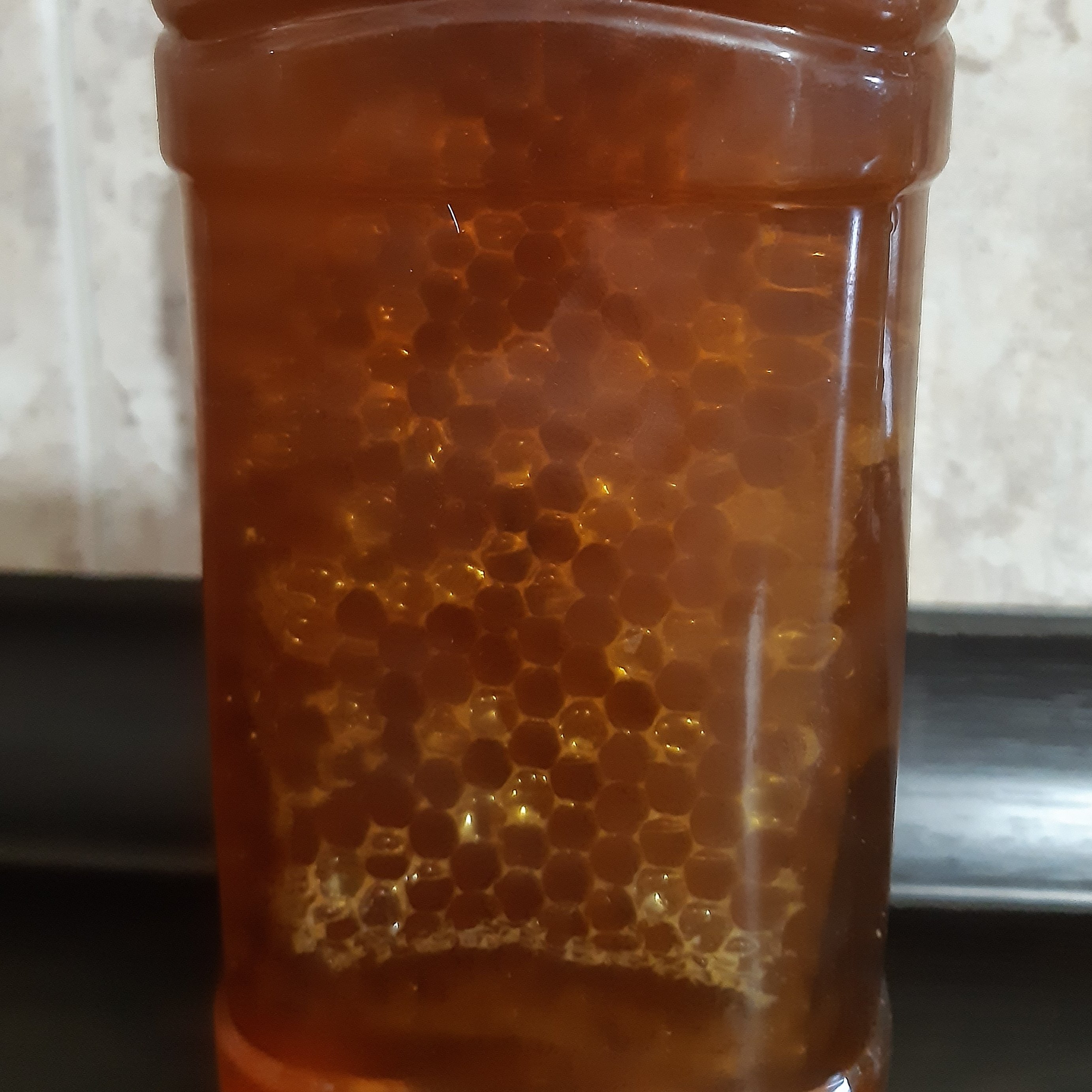 عسل40 گیاه با موم