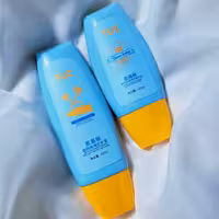 پک ژل اسانس و مرطوب کننده صورت tuz 